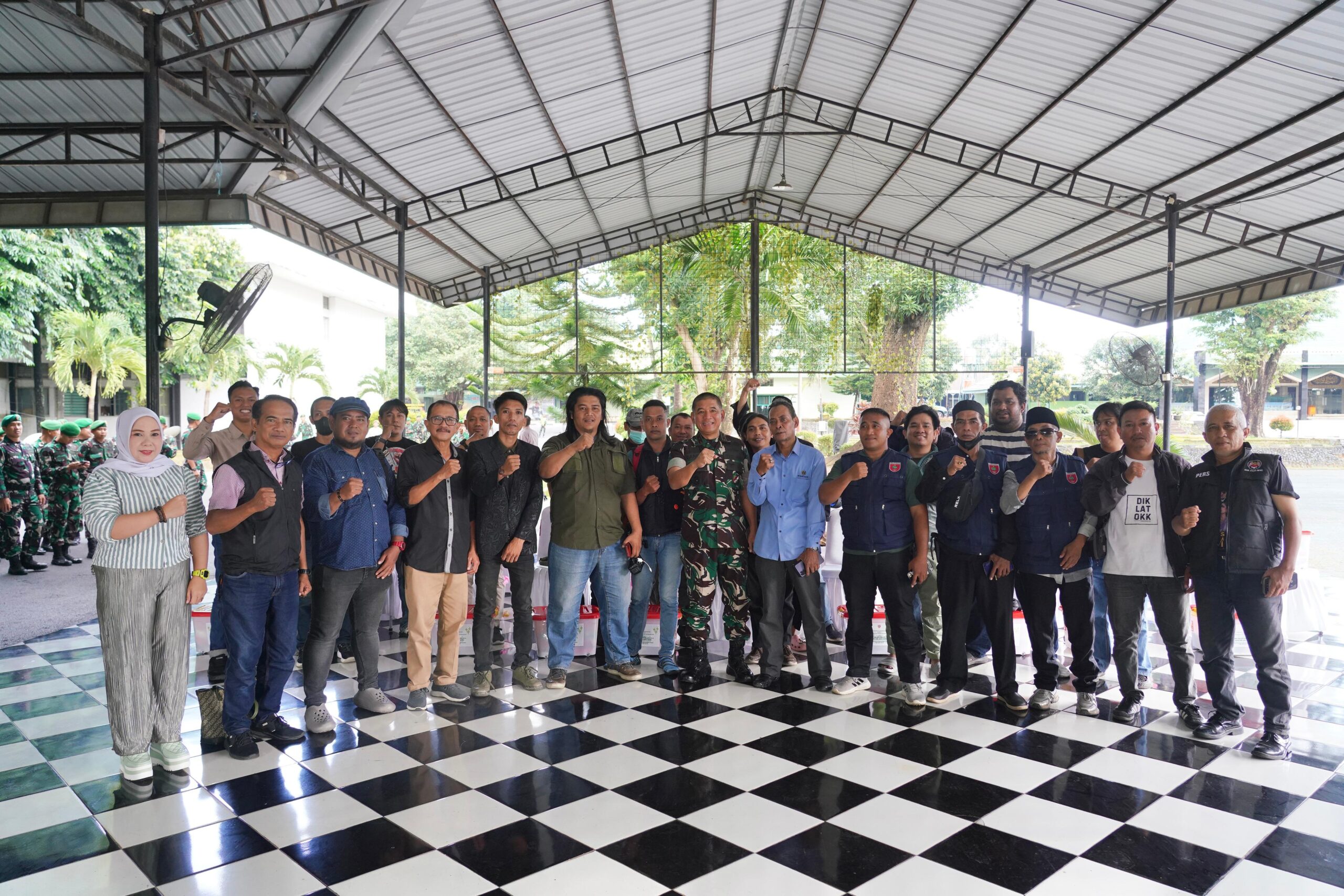 Ramadhan Penuh Kebersamaan, Pangdam Hasanuddin Perkuat Sinergi dengan Insan Pers di Makassar