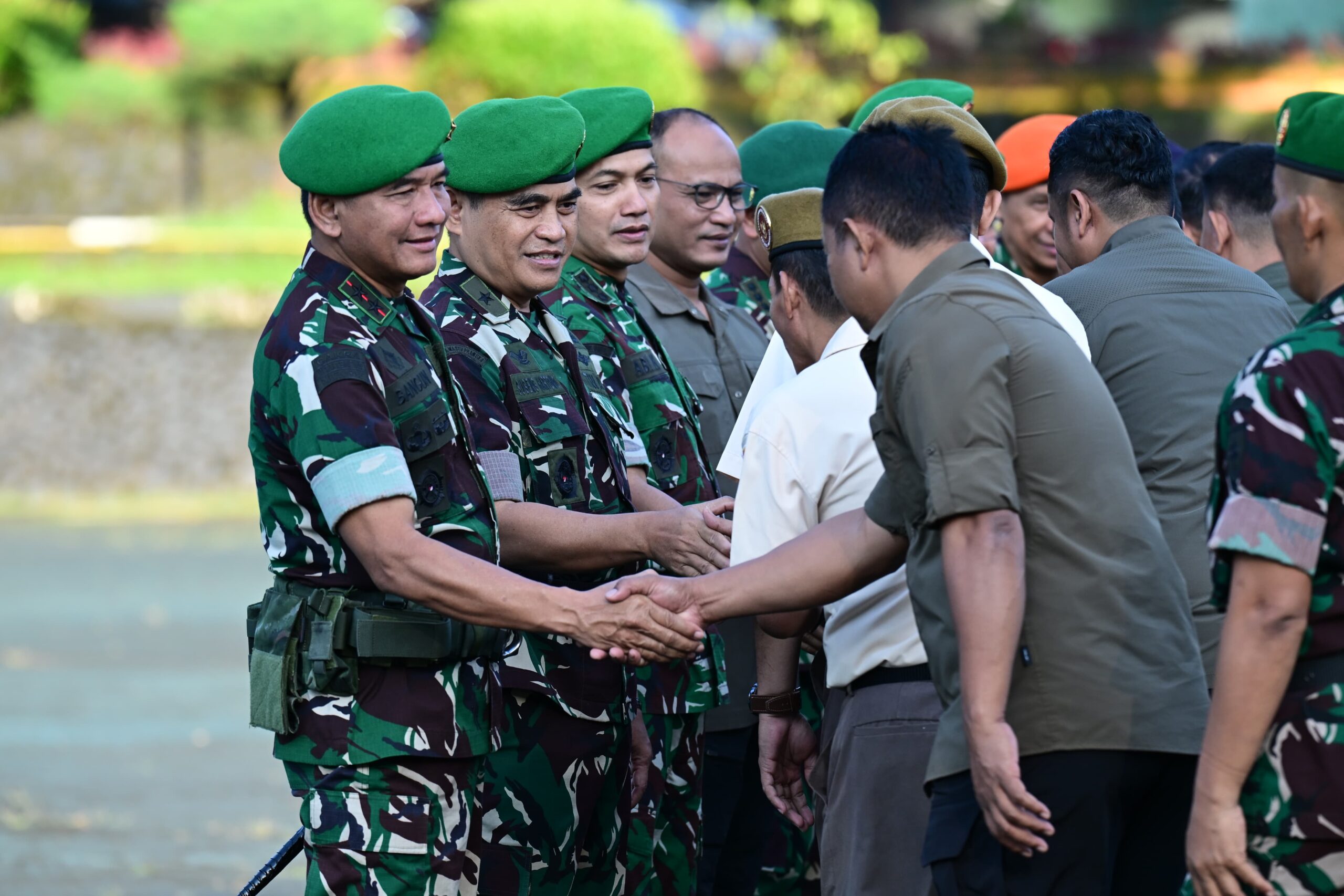 Pangdam Hasanuddin Pimpin Apel dan Halal Bihalal, Teguhkan Soliditas Prajurit di Idulfitri 1447 Hijriyah