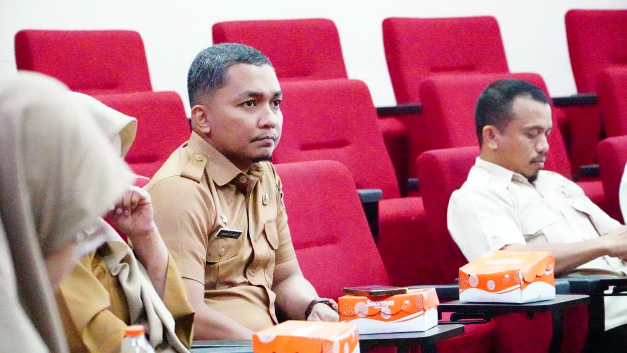 Sekcam Wajo Hadiri Rakor Dukungan Program Makan Bergizi Gratis di Kantor Wali Kota Makassar