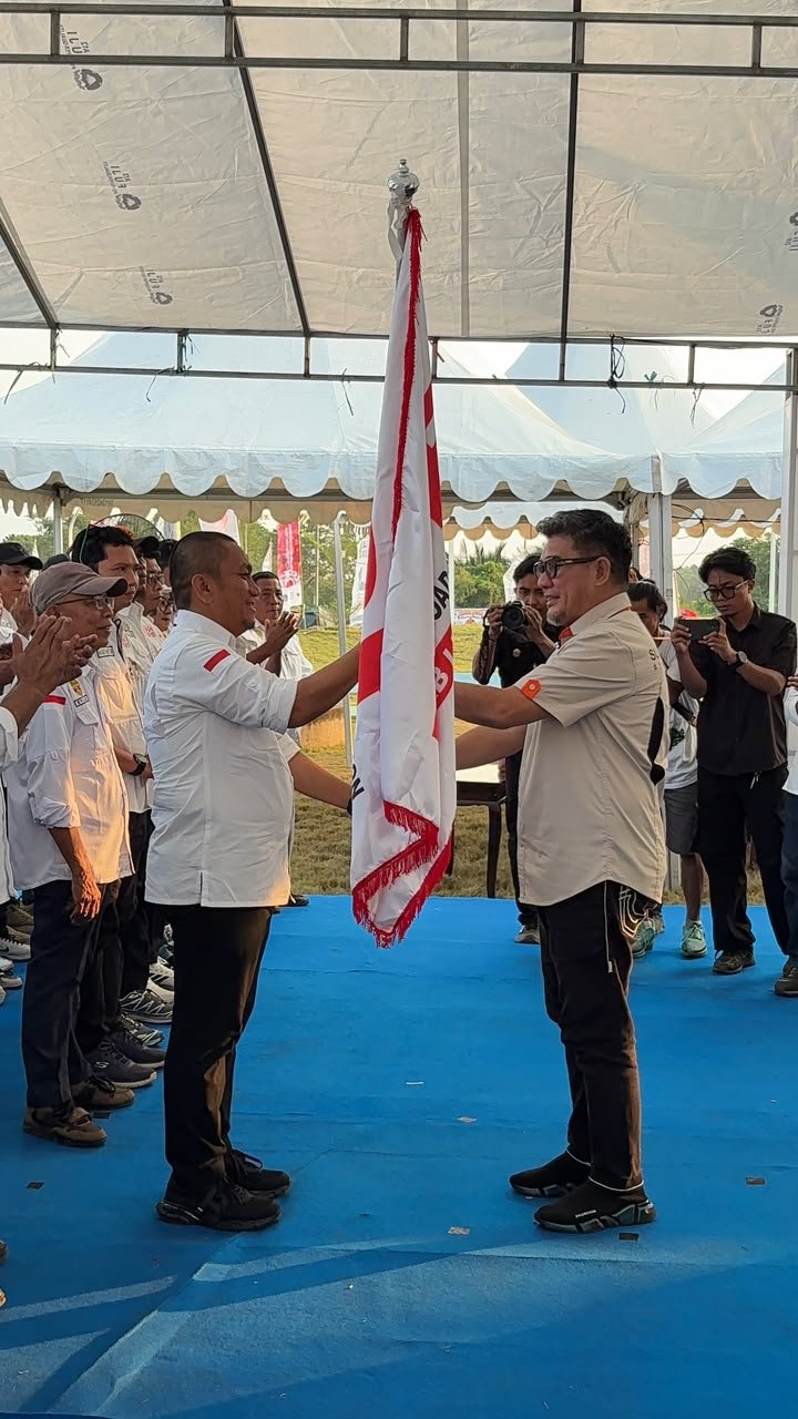 ARA Lantik Bupati IBAS sebagai Ketua IOF Luwu Timur, Dorong Pengembangan Wisata Off-Road dan Penguatan Misi Kemanusiaan